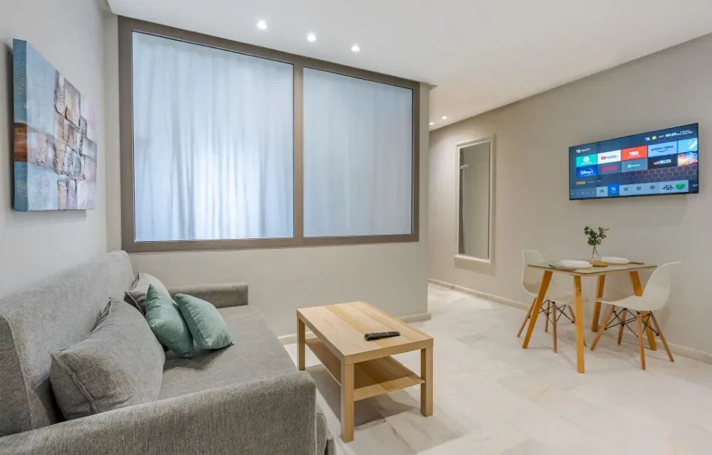 Faya Nova How to Decide Between a Short Stay and a Longer Booking in Casablanca Pictures