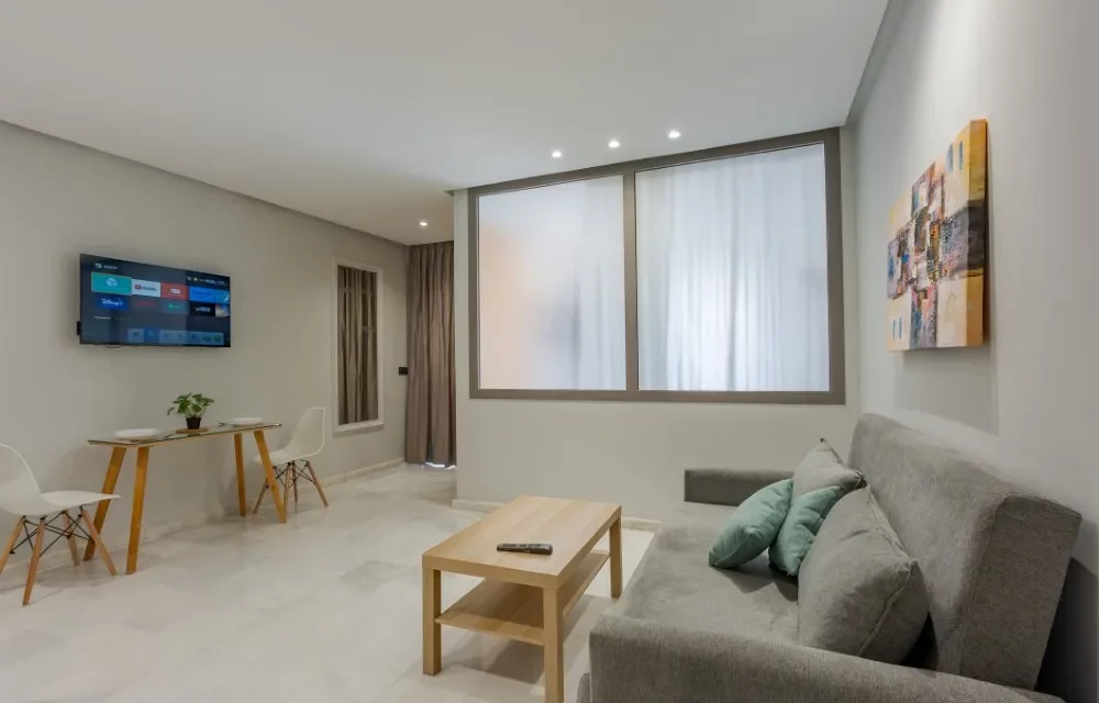 Faya Nova Arriving Late in Casablanca: How to Choose the Right Hotel After a Long Journey Pictures